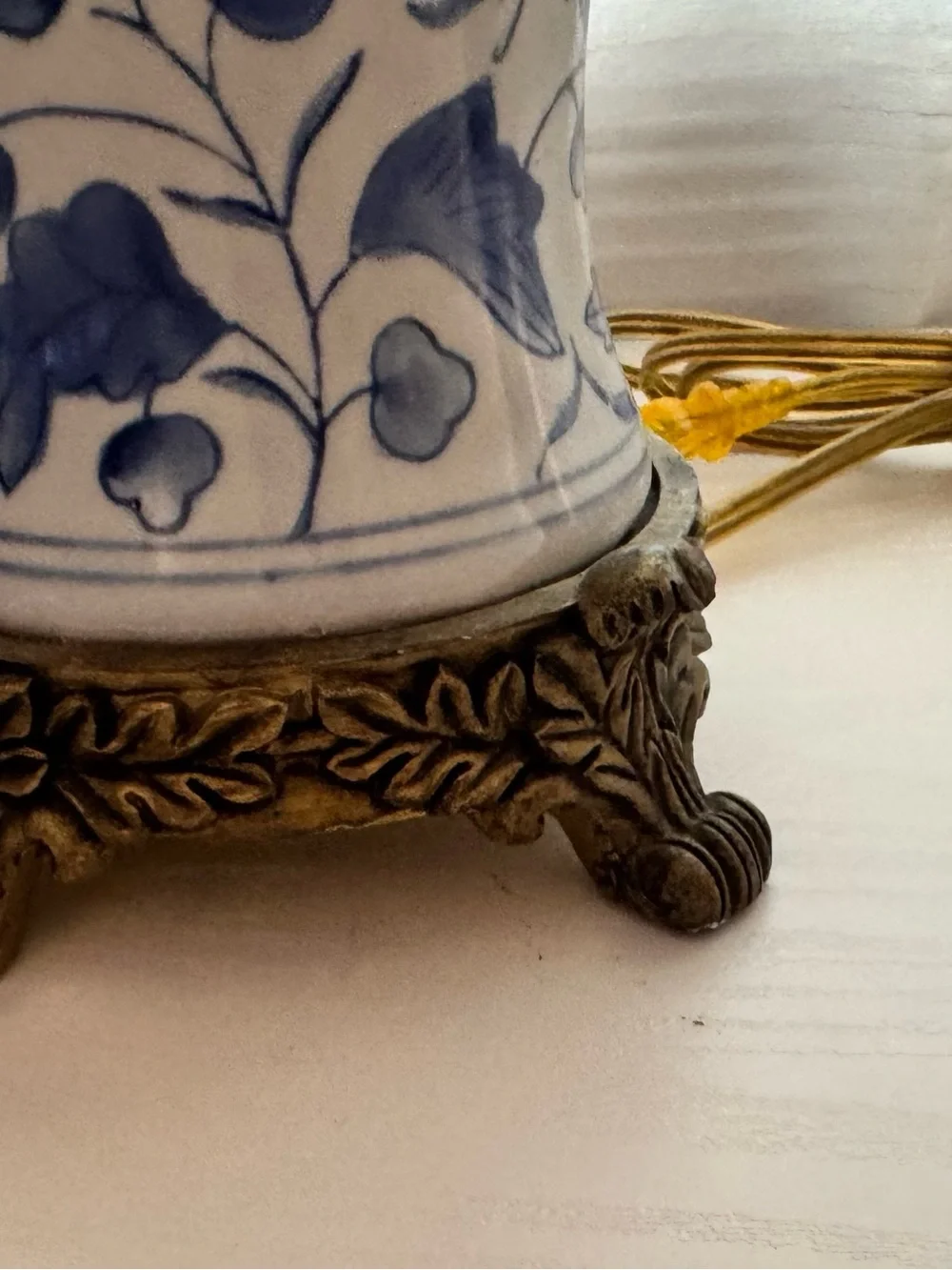Vintage MCM Blue and White Floral Ceramic Table Lamp - Unbranded